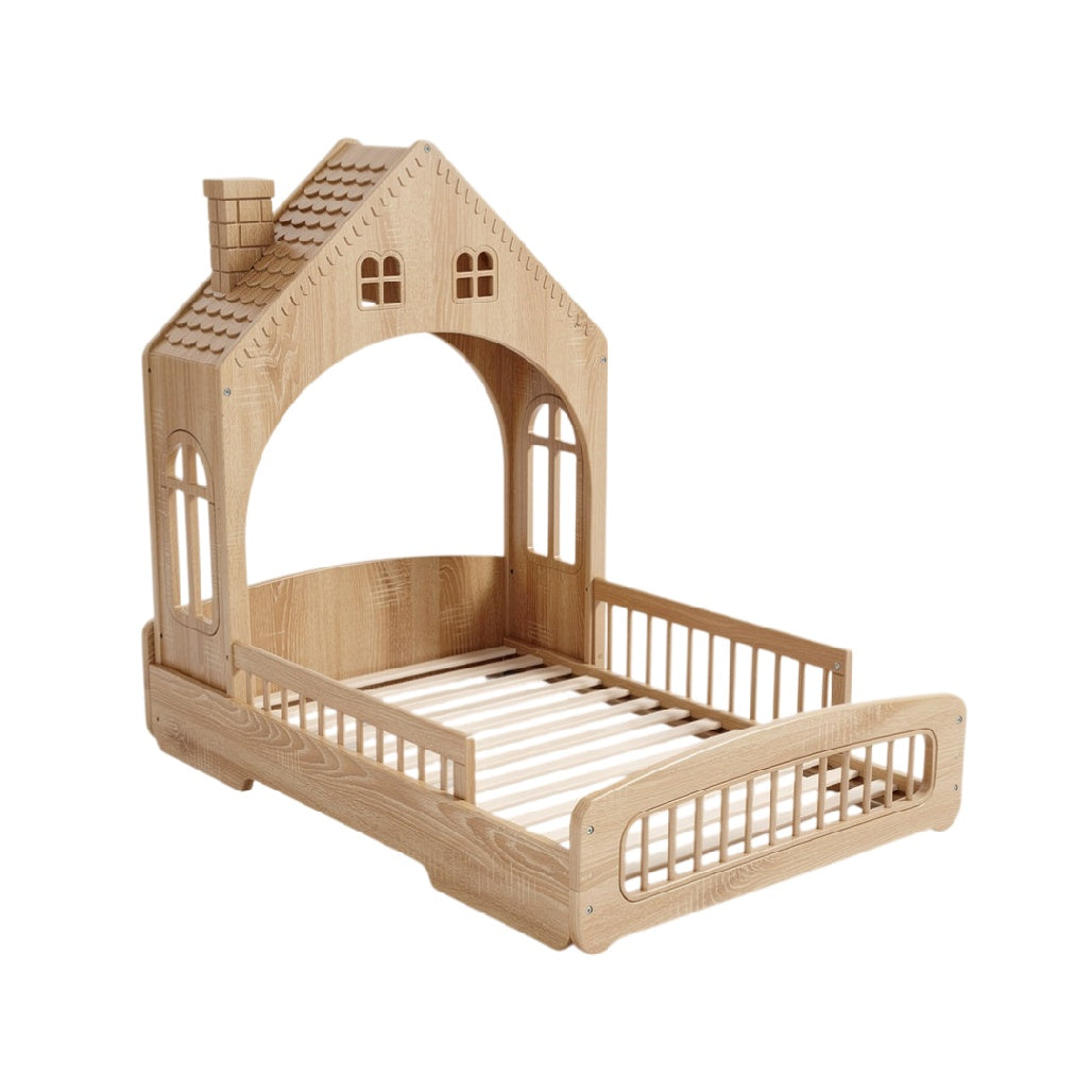 Lit pour enfant en bois en forme de maison : design moderne et chaleureux